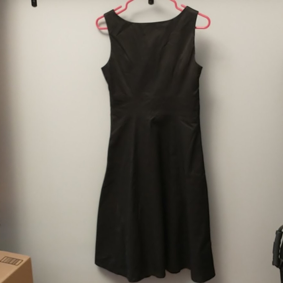 Black A-line dress - Picture 3 of 3